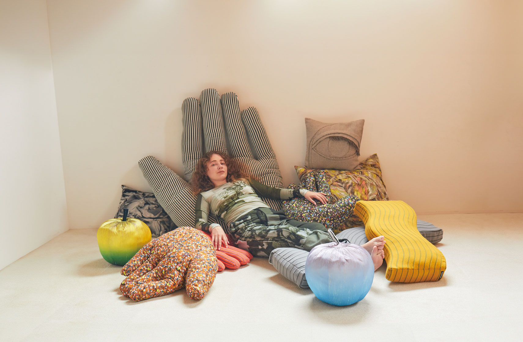 「Life with objects」