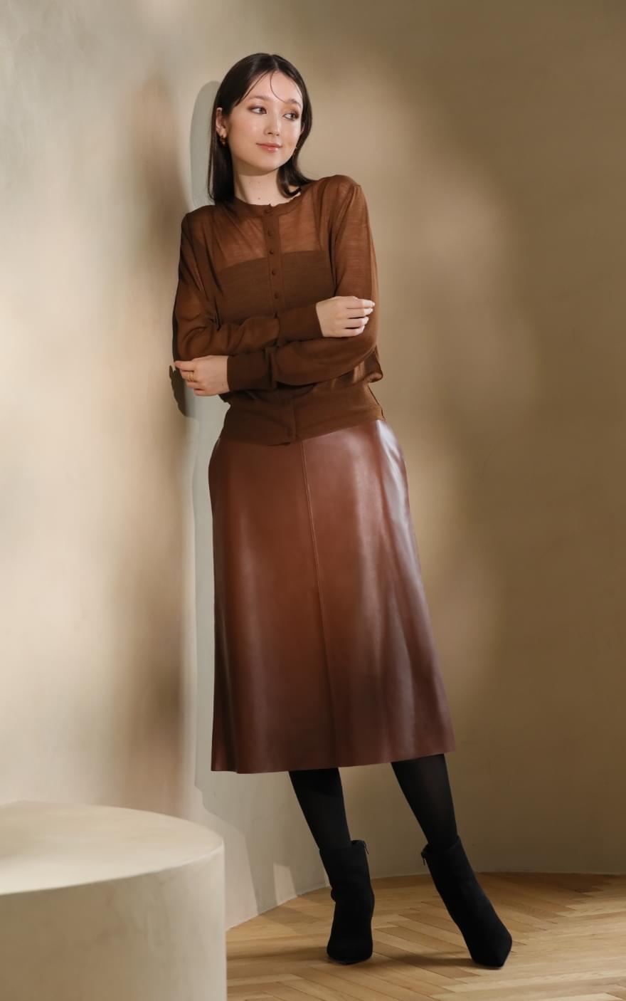 BEIGE, 01