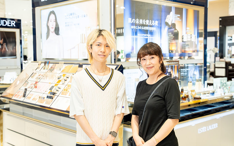 いつまでも綺麗でいたい。お客様のなりたい肌をサポートする仕事に迫る！