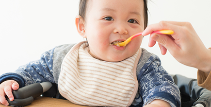 何枚あっても困らないスタイ（よだれかけ）