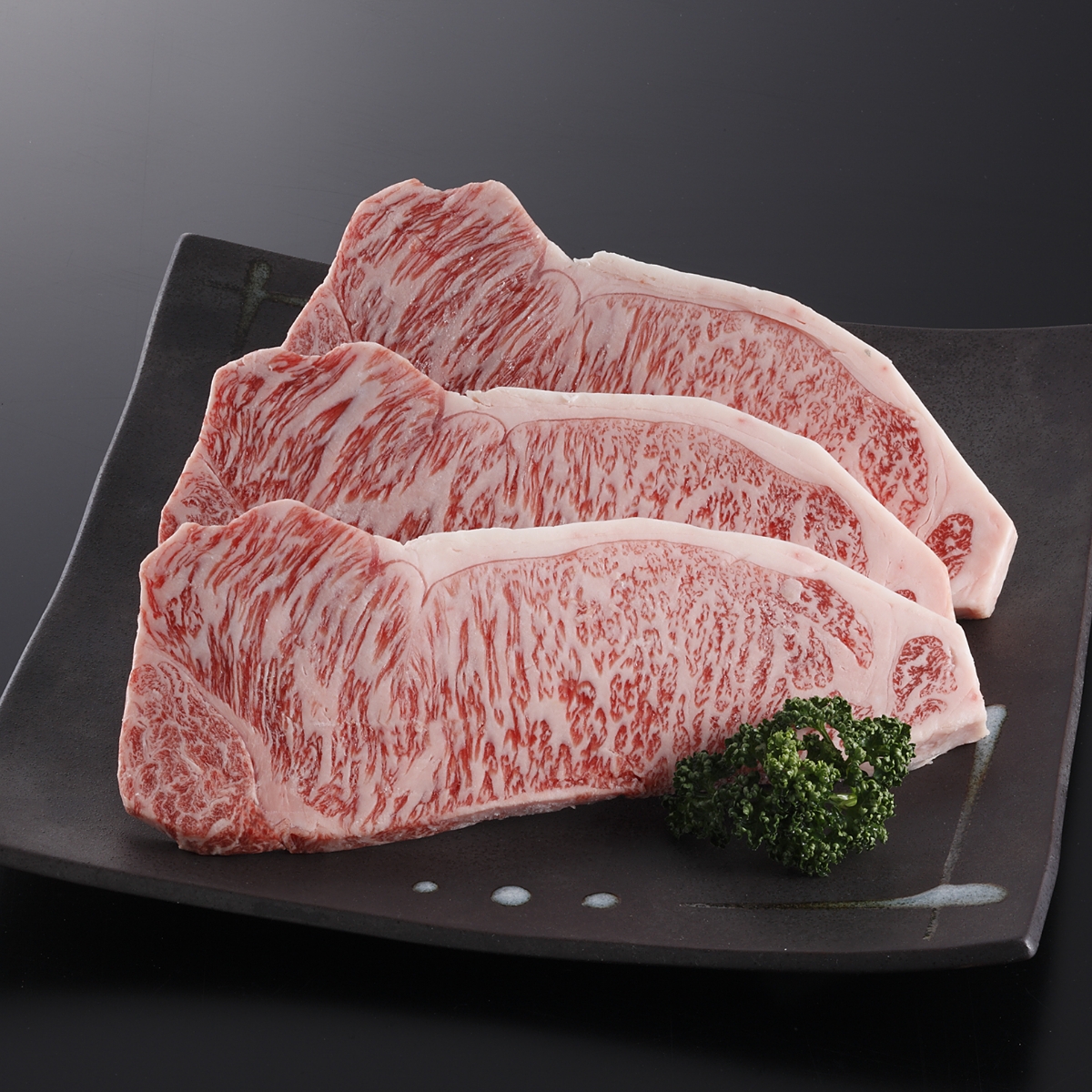 〈スギモト精肉〉