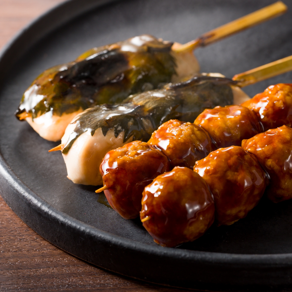 〈鶏三和（惣菜）〉