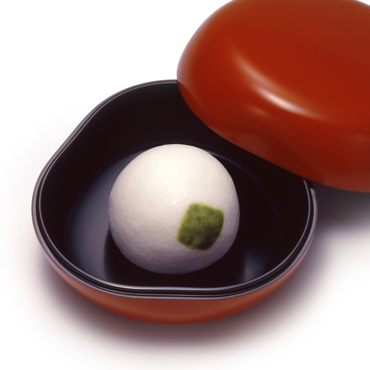 〈鶴屋吉信〉